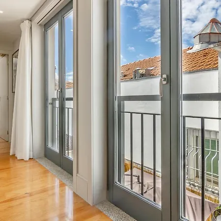 My Homey At Flores Apartman *