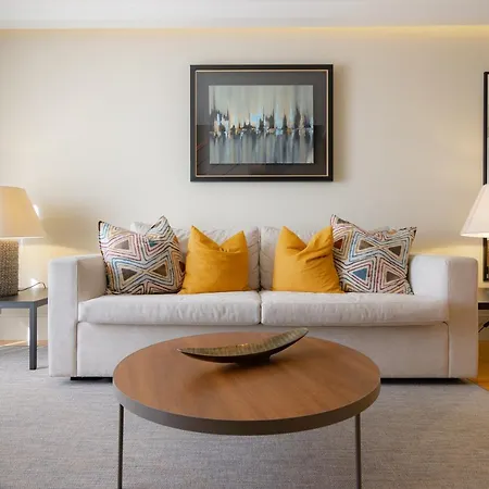 My Homey At Flores Apartman Porto