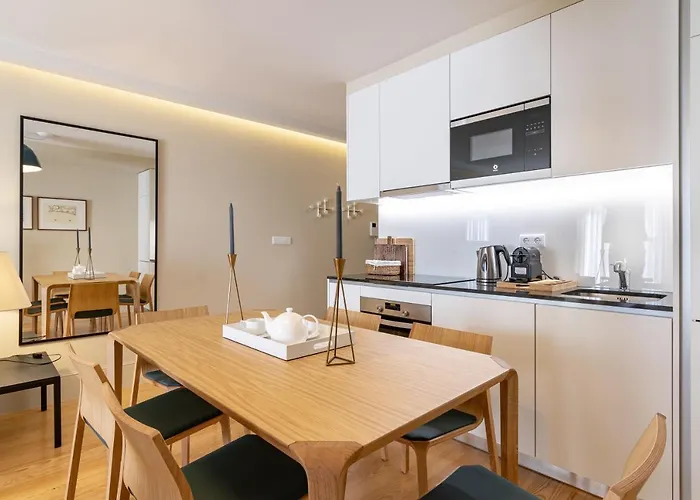 My Homey At Flores Apartman *