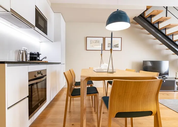 My Homey At Flores شقة